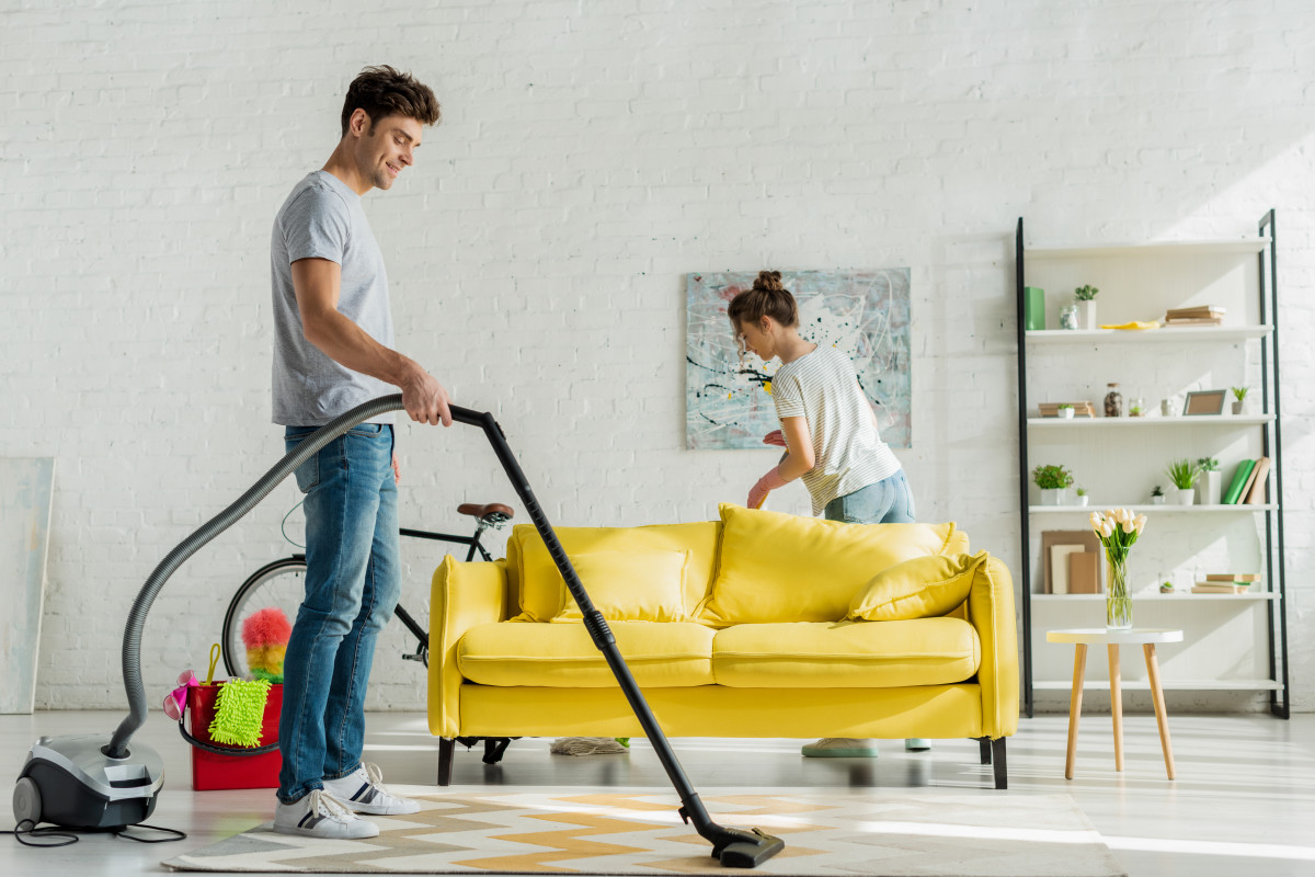 Sarıçam Bayan Temizlikçi